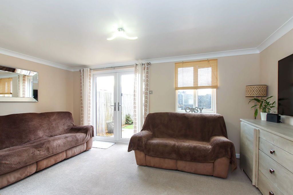 Property photo 3 of 13 Photo 7