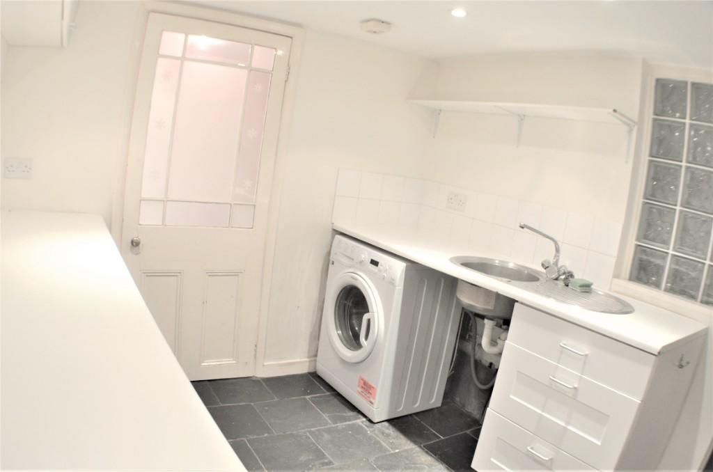 Property photo 2 of 9 Gallery