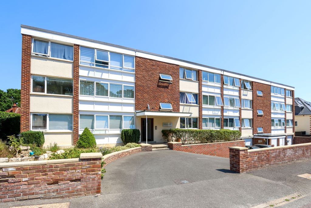 Property photo 1 of 15 333A5799