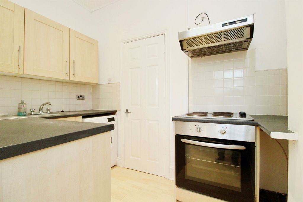 Property photo 3 of 9 Image