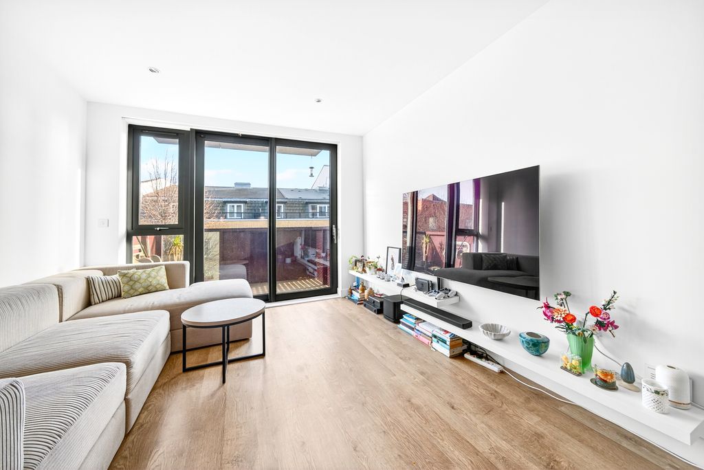 Property photo 2 of 24 Dsc09047