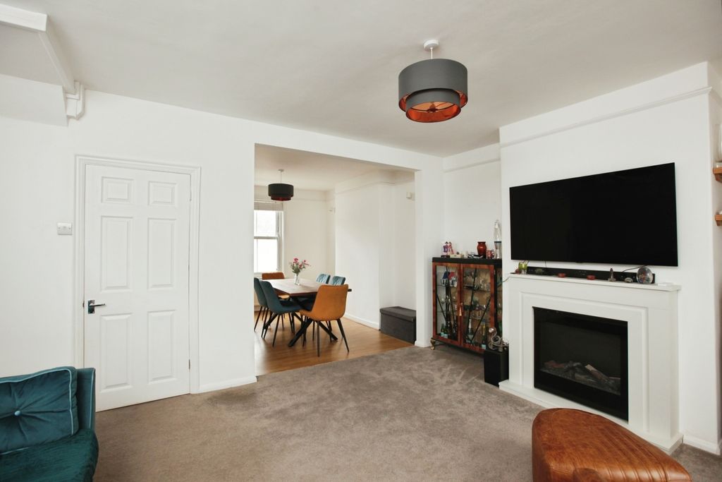 Property photo 3 of 14 Image 3