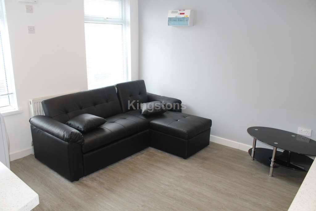 Property photo 3 of 21