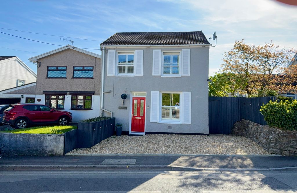 Property photo 1 of 22