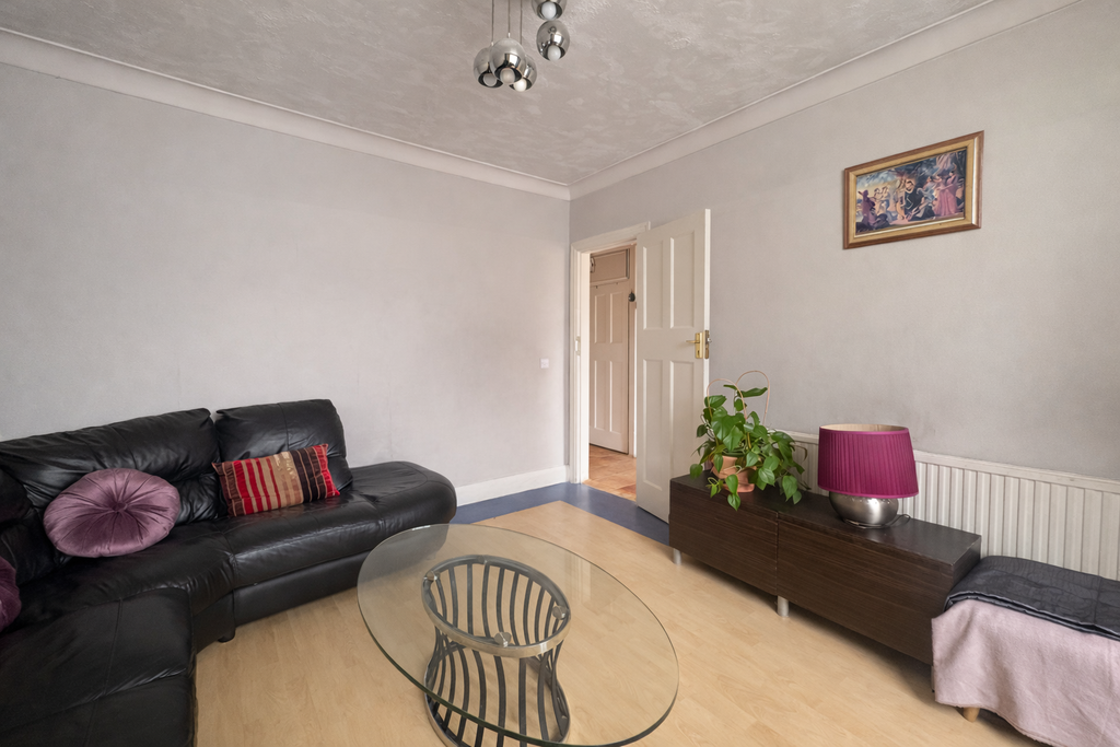 Property photo 3 of 21 Photo #3