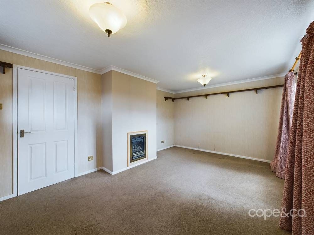 Property photo 3 of 10 2905816