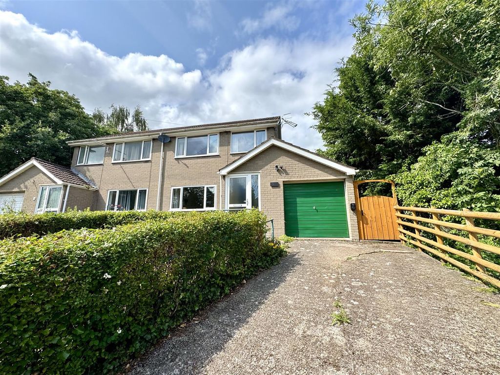 Property photo 1 of 29 75 Caird Street
