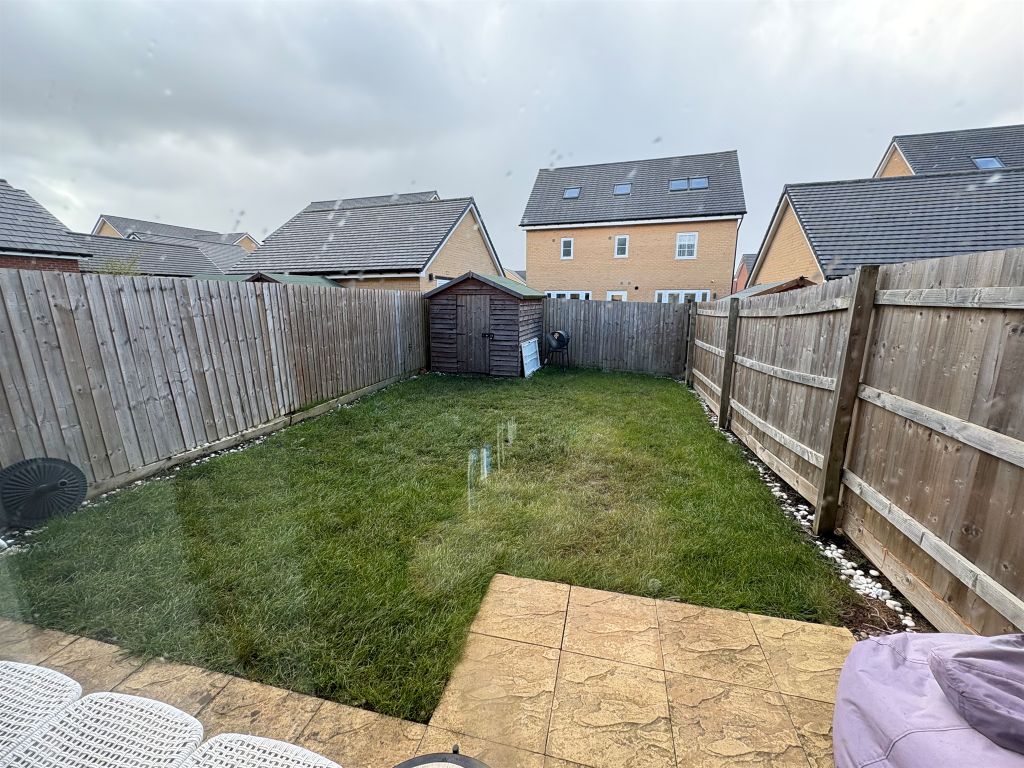 Property photo 2 of 3