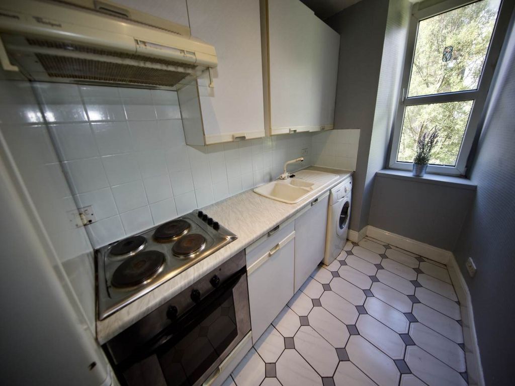 Property photo 3 of 7 Img_4496