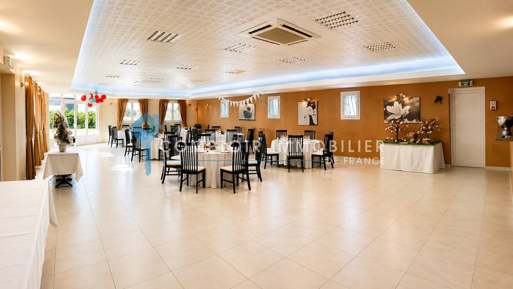 Property photo 1 of 4 For Sale Mixed-Use Exceptional Property Ensemble In Istres