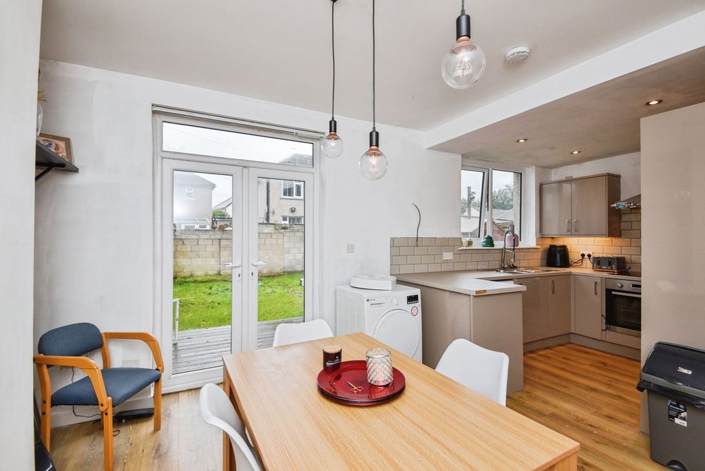 Property photo 3 of 19 Pbox-Img.Jpg