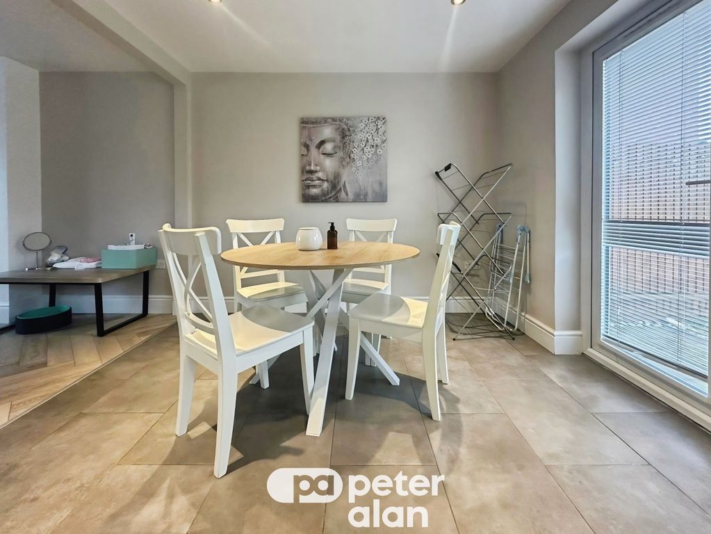 Property photo 3 of 16 Front