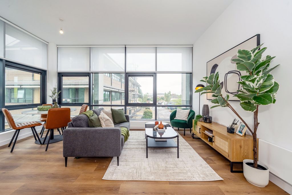 Property photo 2 of 6 Reception Room