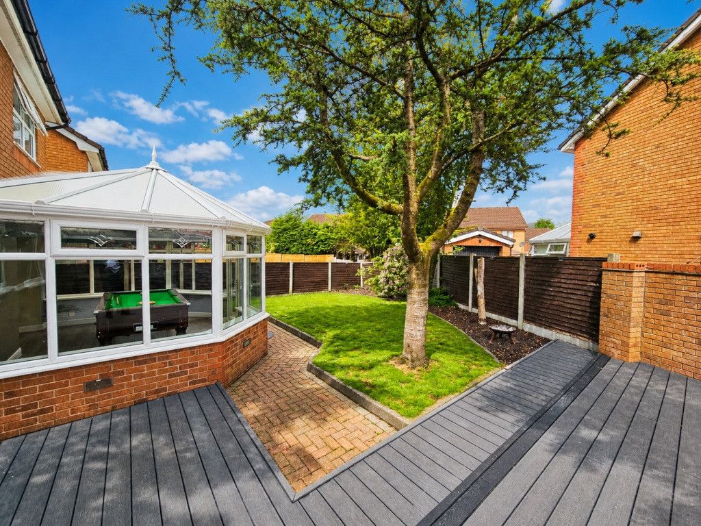 Property photo 2 of 19