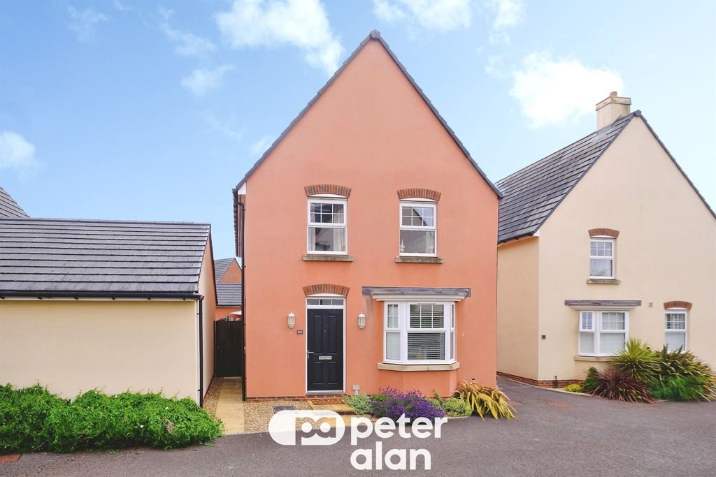 Property photo 1 of 27