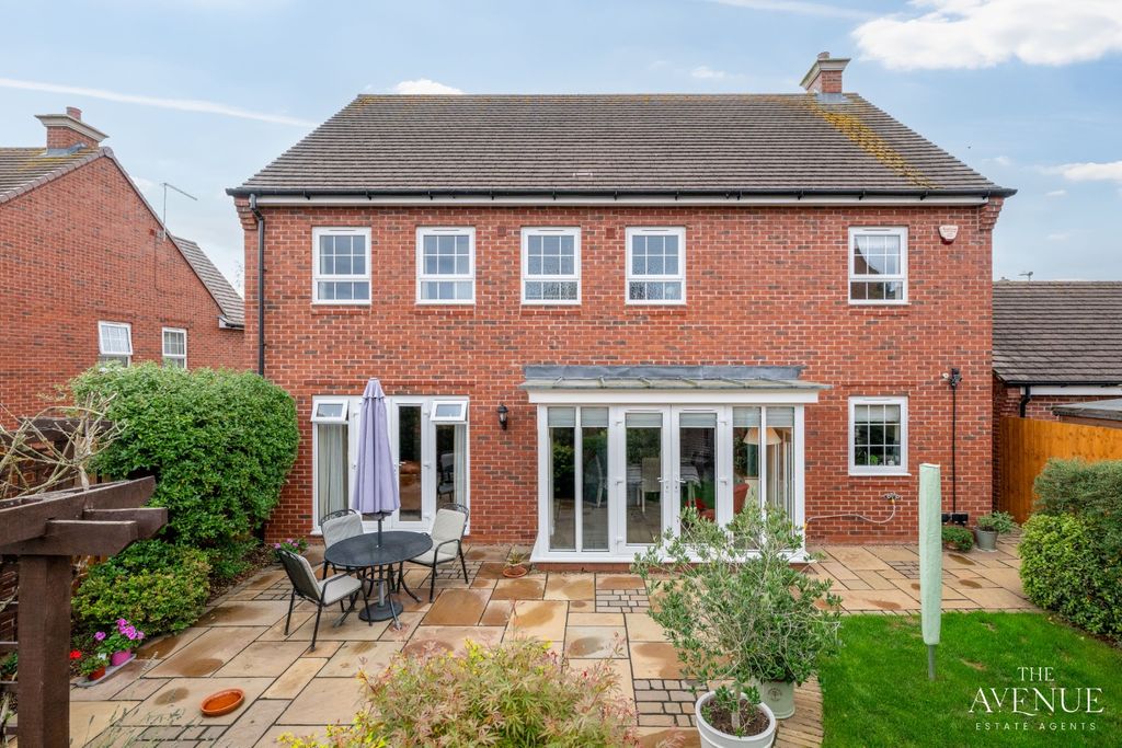 Property photo 2 of 40 4443156