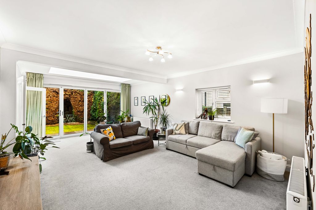 Property photo 3 of 28 Image1-12.Jpg