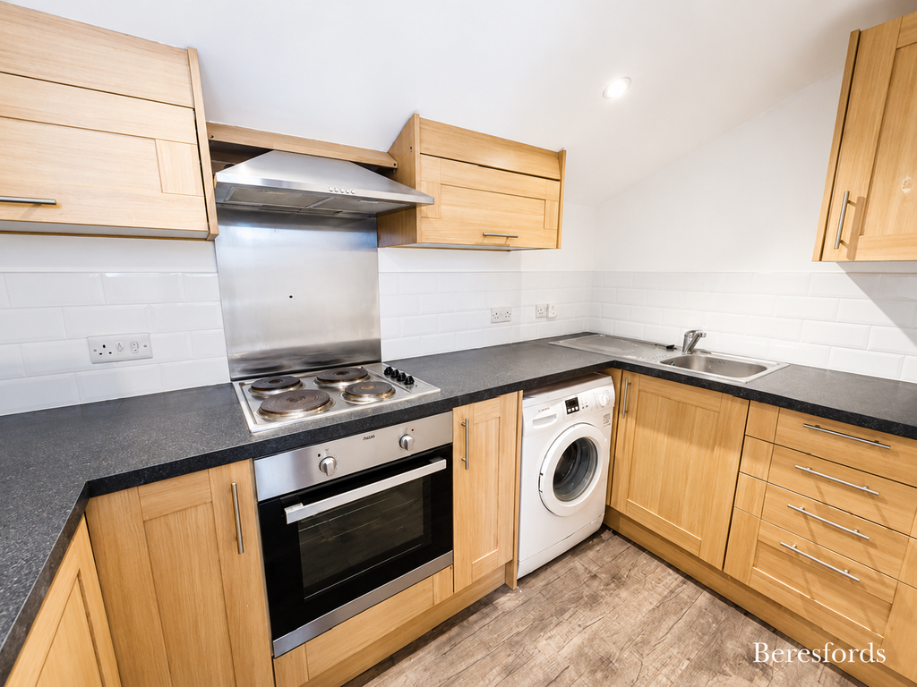 Property photo 3 of 5 Kitchen View 1