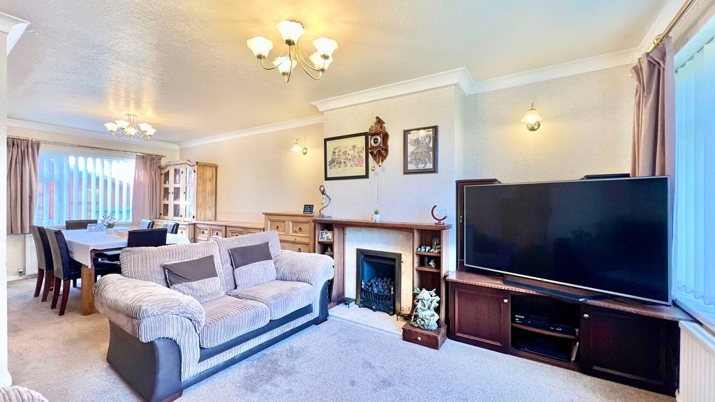 Property photo 2 of 14 Photo 17