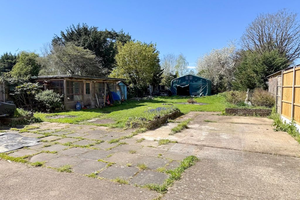 Property photo 2 of 9 Rear Garden