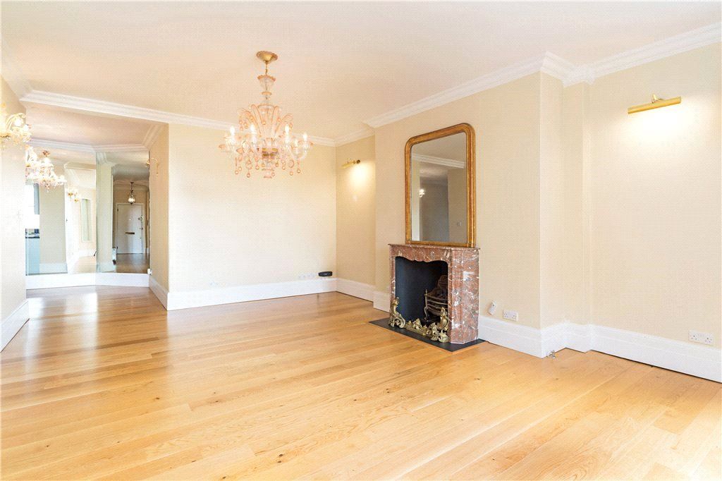 Property photo 2 of 27