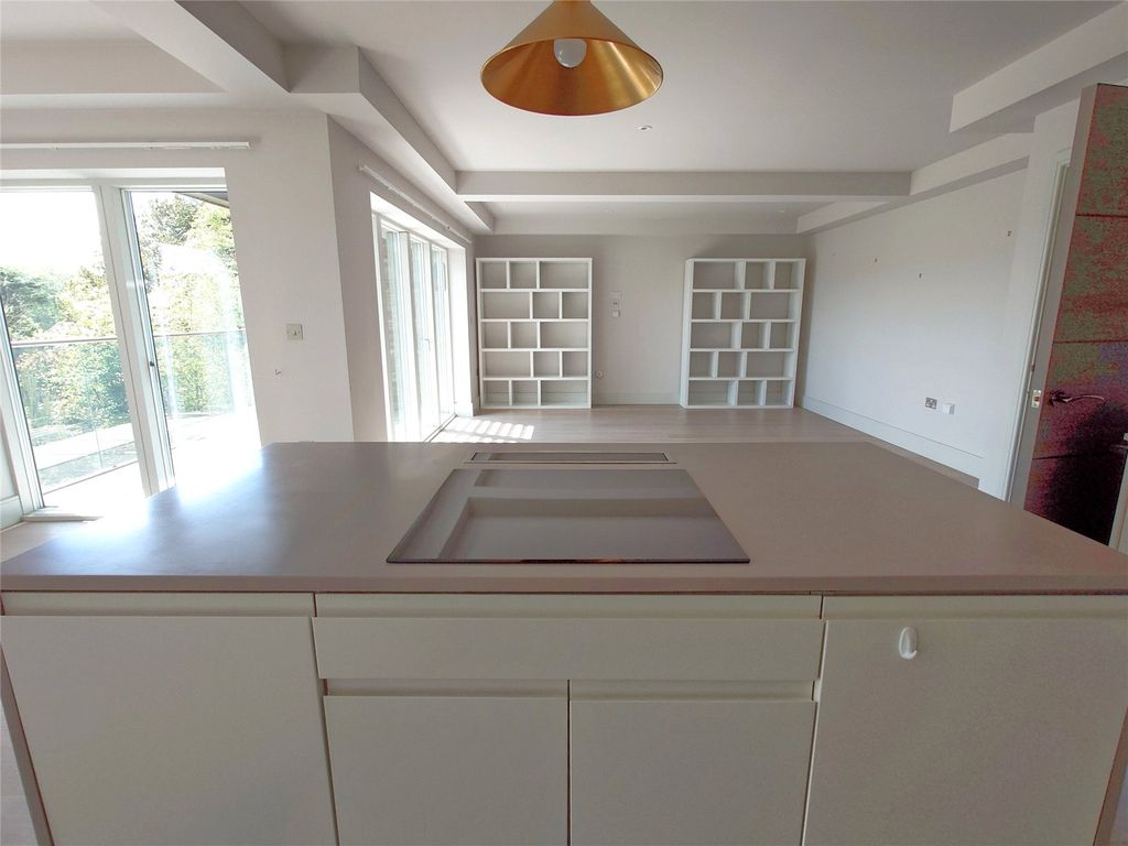 Additional image 4 of 2 bed flat for saleThe Hideaway, Tremorvah Barton, Truro, Cornwall TR1