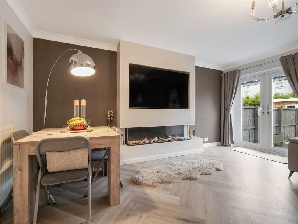 Property photo 2 of 17 Picture No. 04