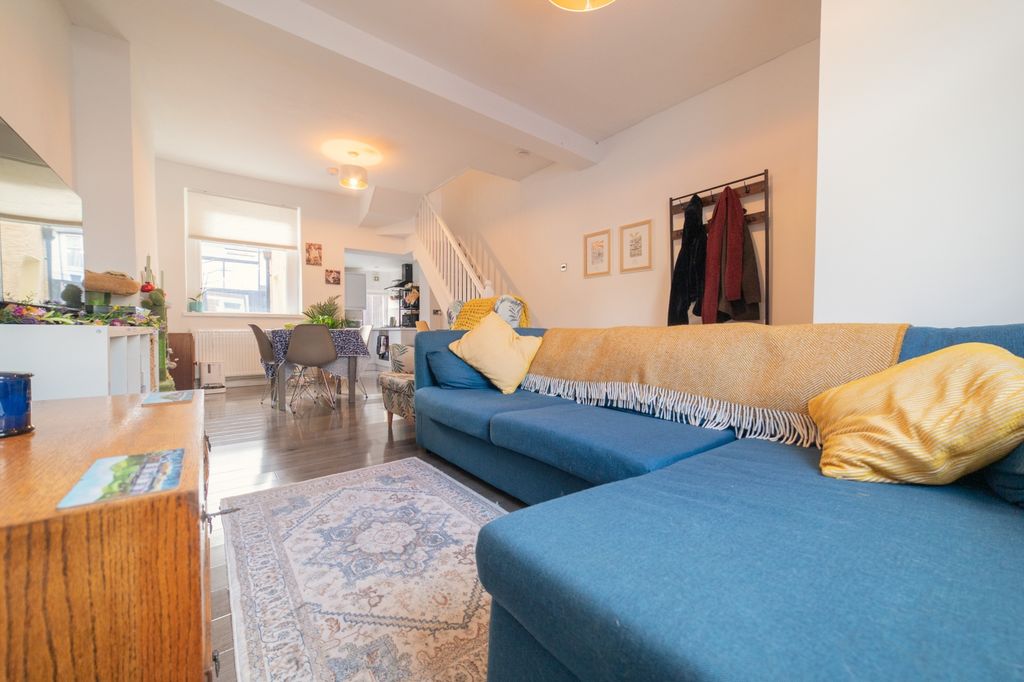 Property photo 2 of 19 Award Winning Cps Homes Media Team_6