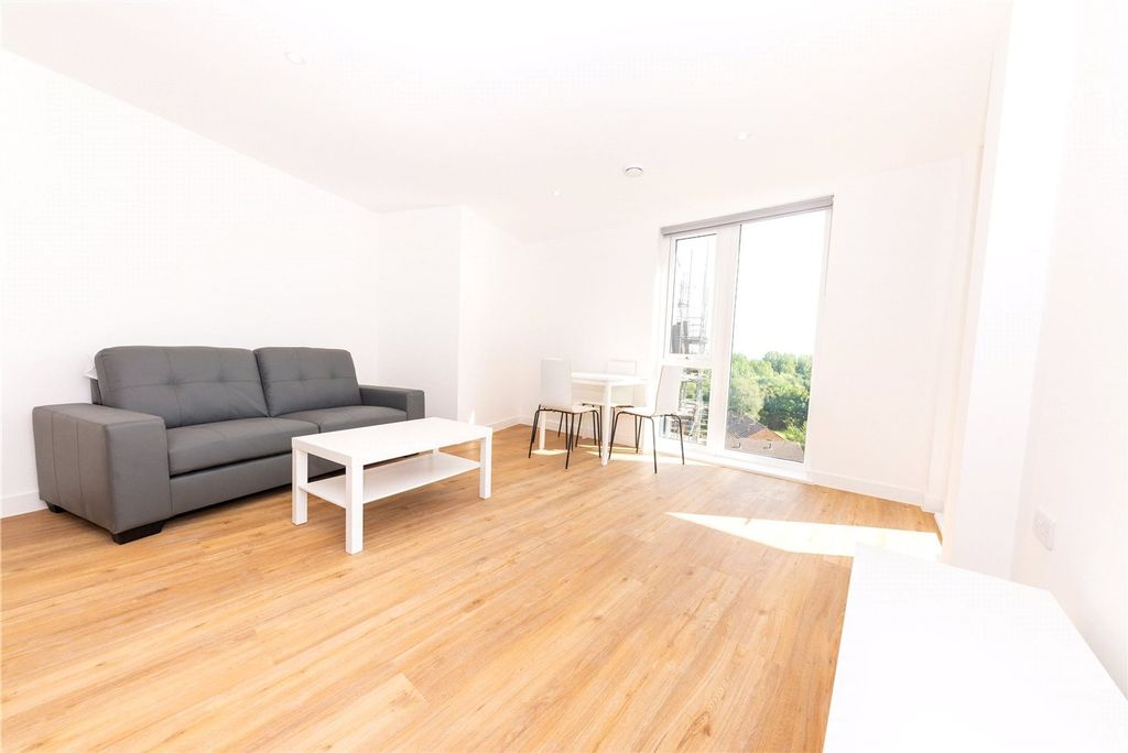 Property photo 1 of 5