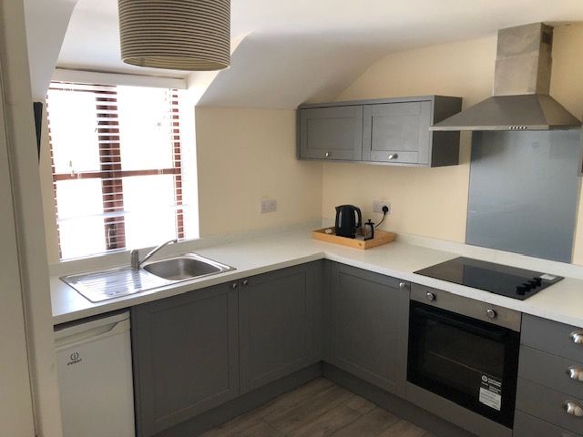 Property photo 2 of 25 Kitchen