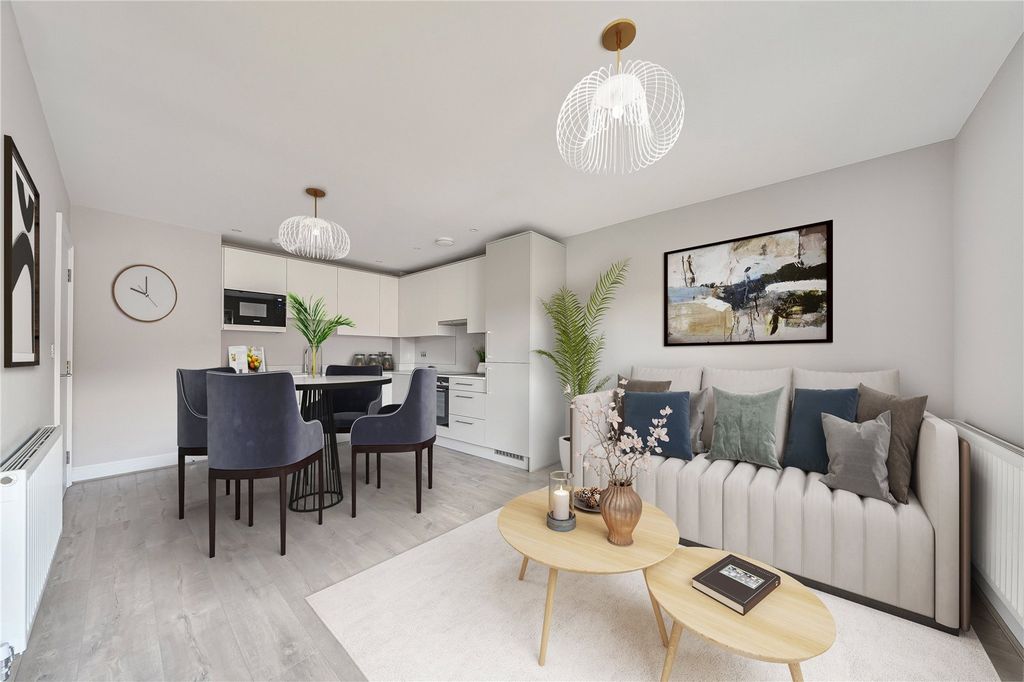 Property photo 1 of 6 Living/Dining