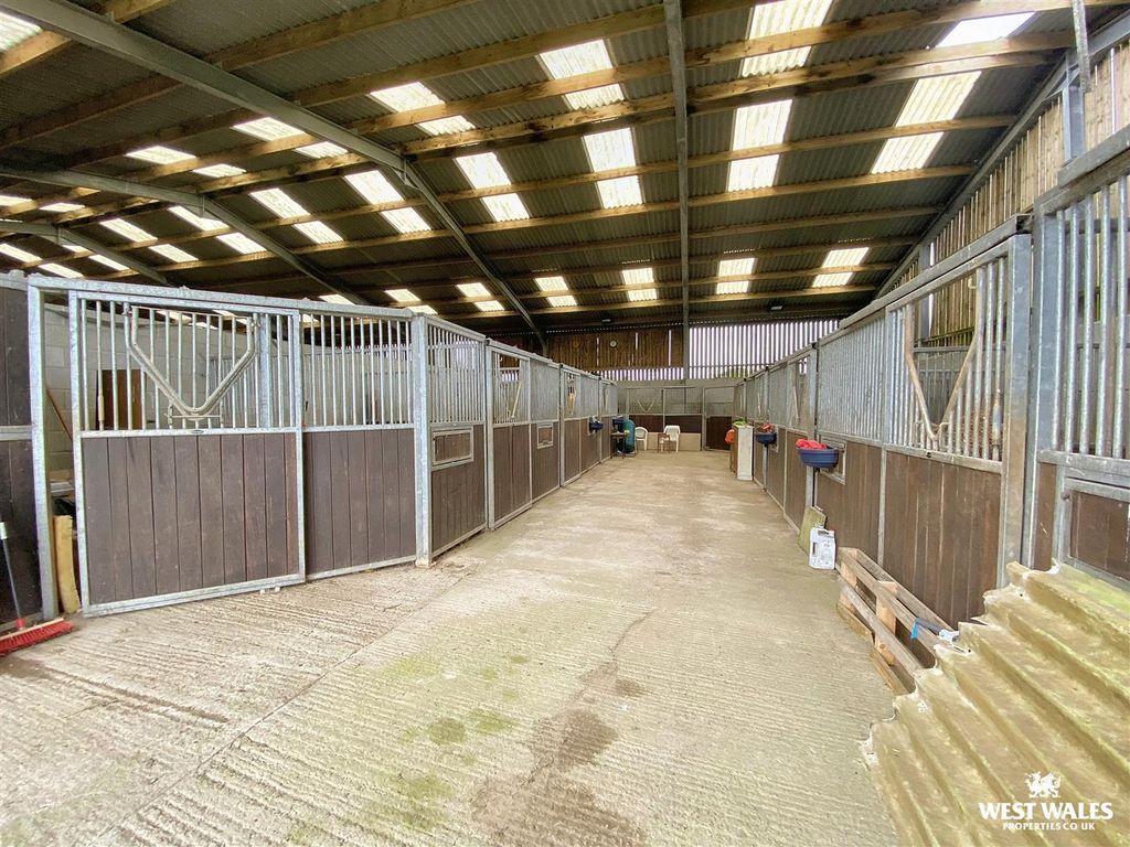 Property photo 1 of 40 Img_4983.Jpg