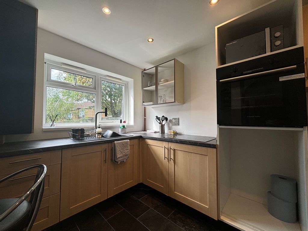 Property photo 3 of 15 Balcony