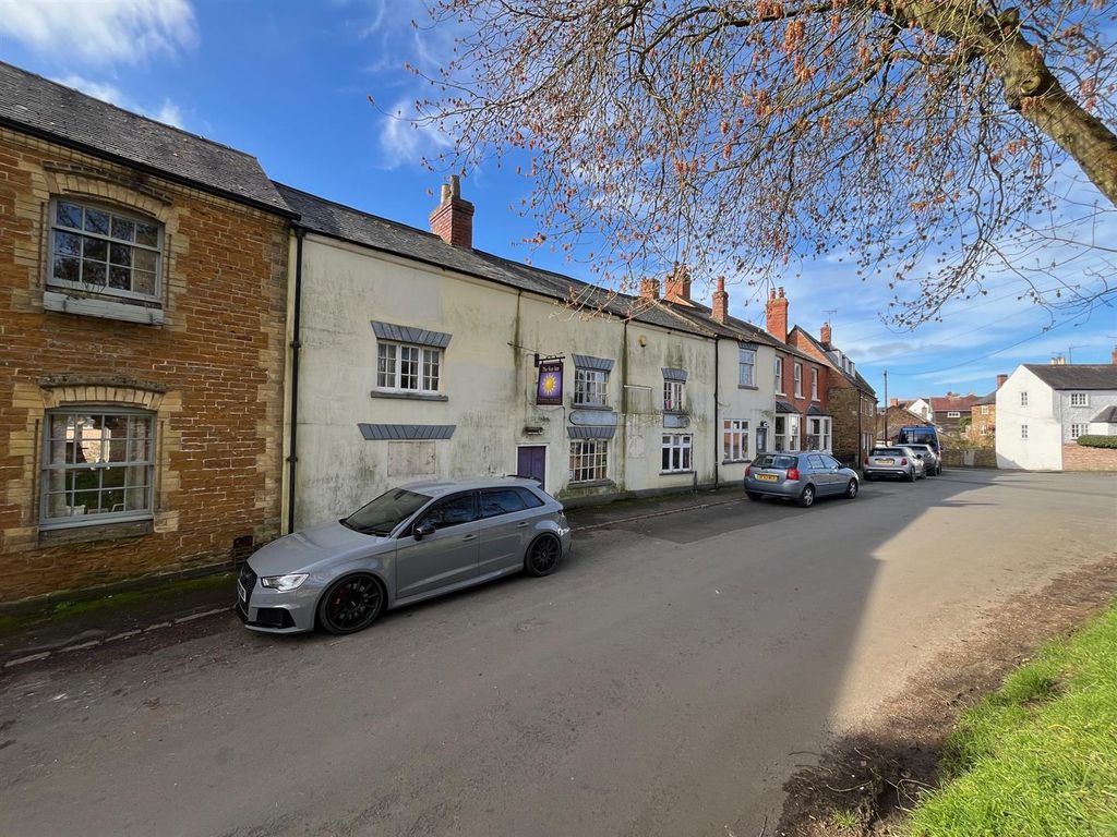 Property photo 2 of 8 Img_1095.Jpeg