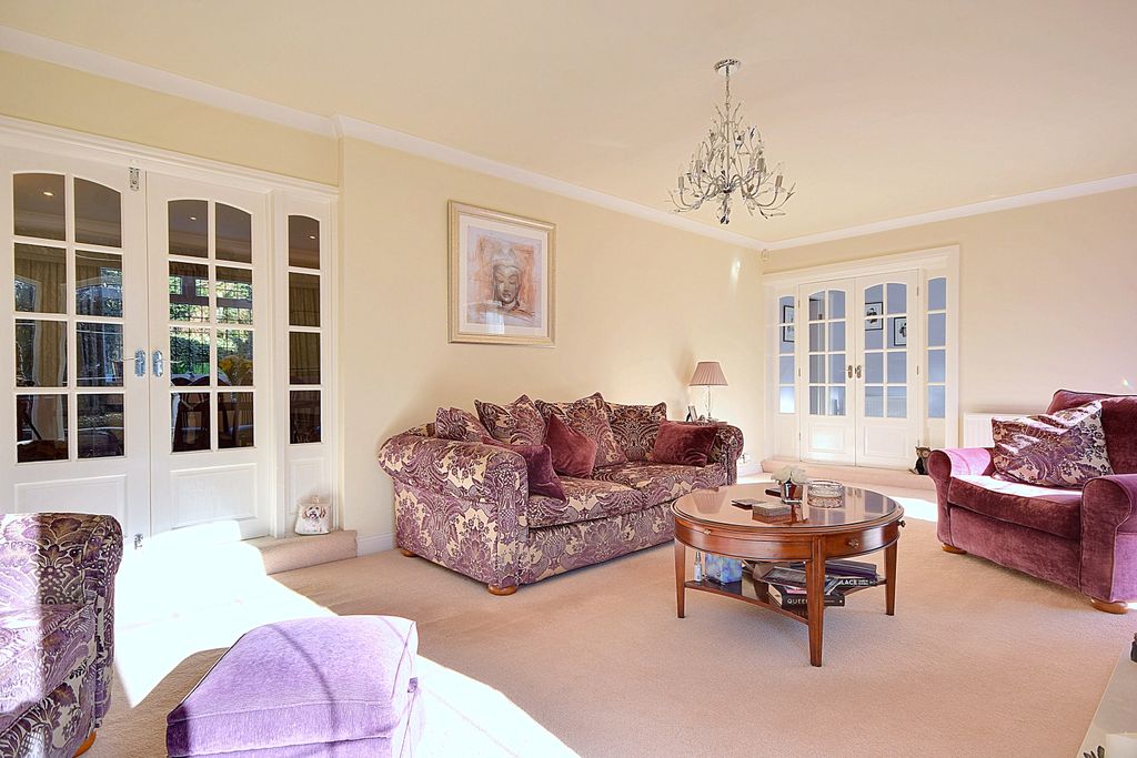 Property photo 3 of 23 Glyroen Clifton Ewemove Brighouse (14)