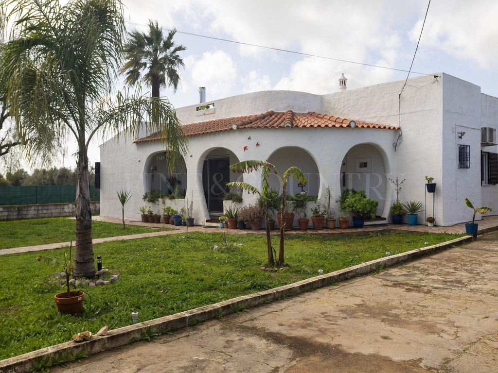 Property photo 1 of 30