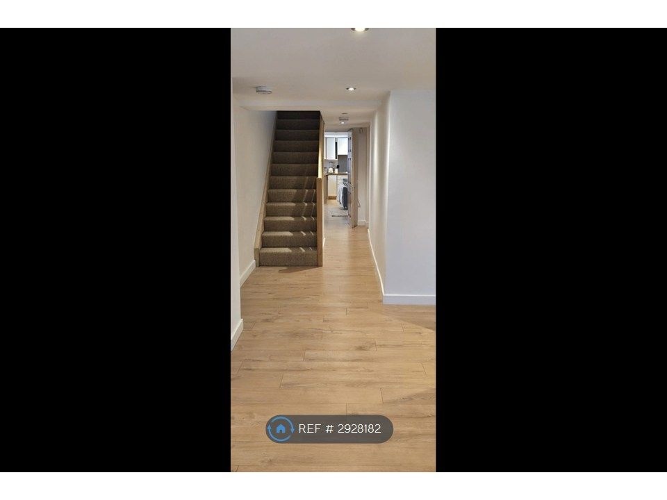 Property photo 3 of 17 Own Access Via Own Door/ Hall