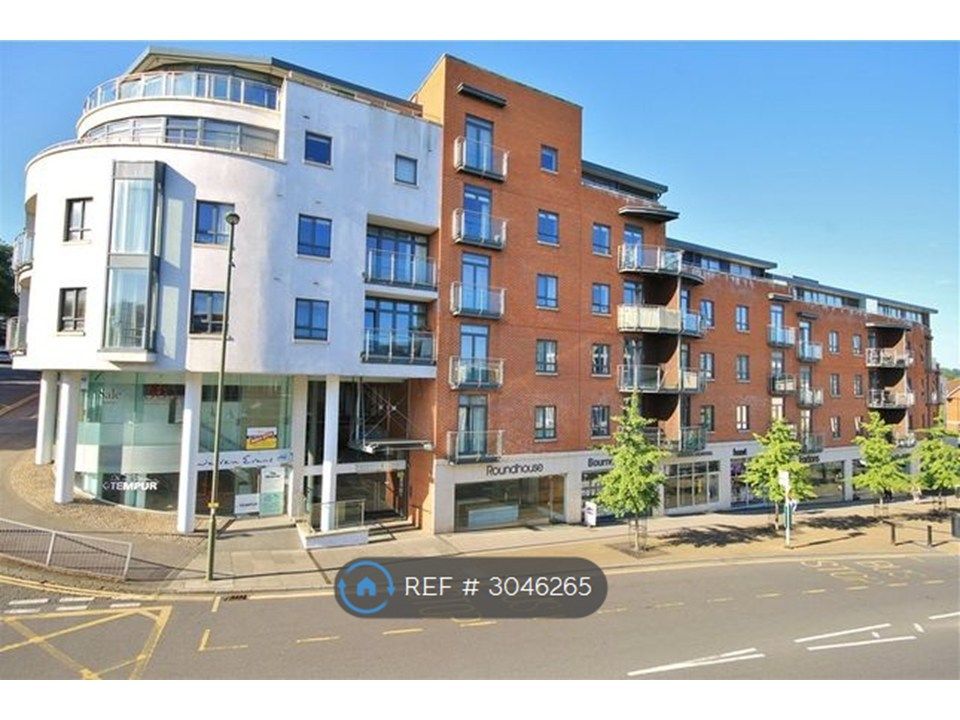 Property photo 1 of 17