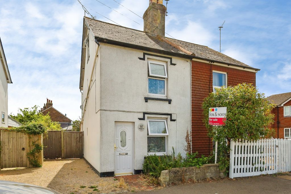 Property photo 2 of 18