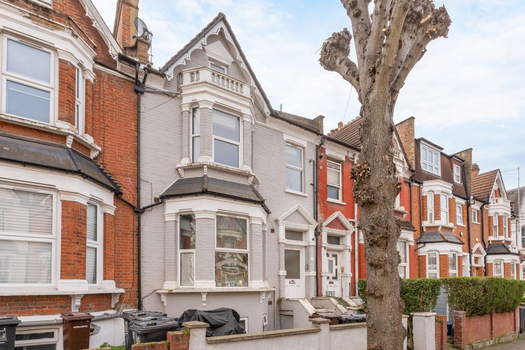 Property photo 1 of 13 Photo #1