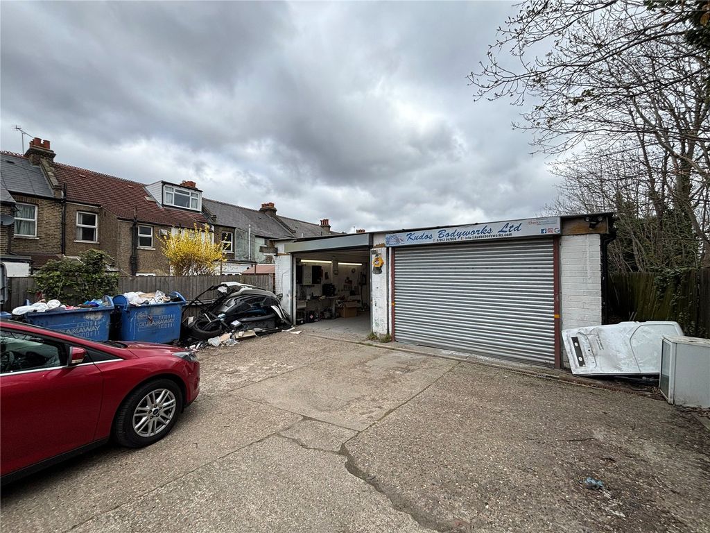 Property photo 3 of 4 Picture No. 03