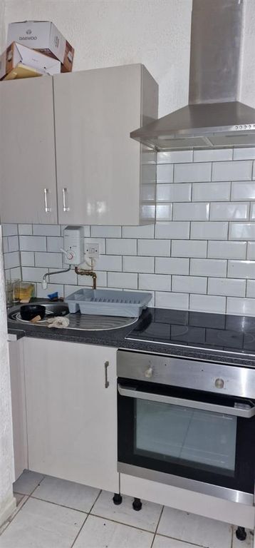 Property photo 2 of 7 9F2261Ef-4ee6-4044-98Af-Fd30d102Af7E.Jpg