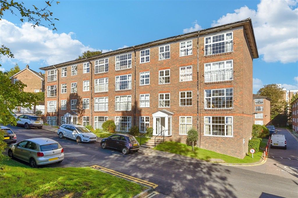 Property photo 1 of 11 External (Web)