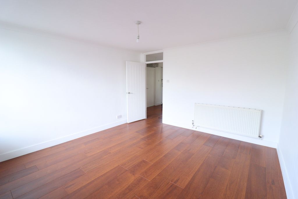 Property photo 3 of 11 Picture No. 19