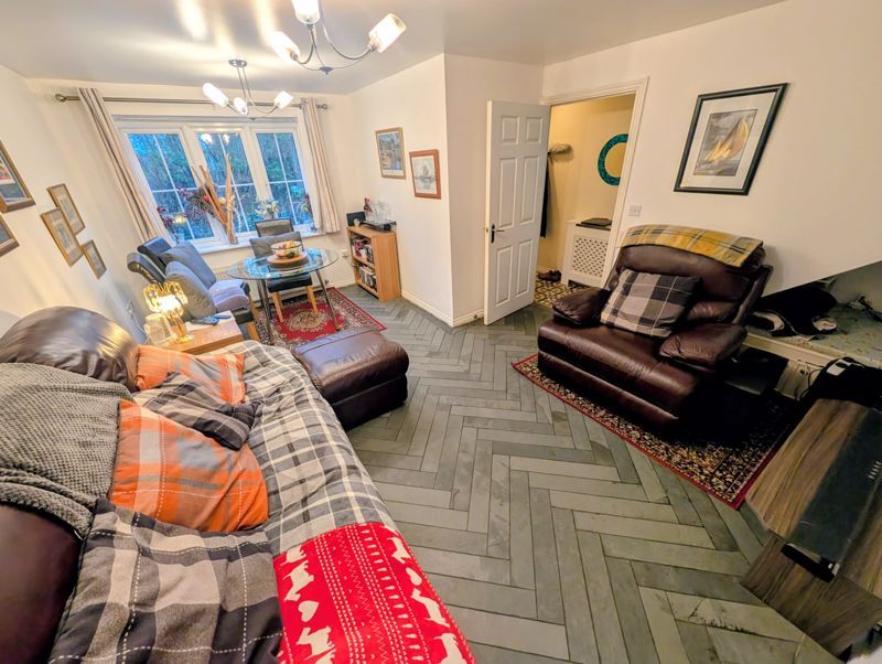 Property photo 2 of 16 Photo 17