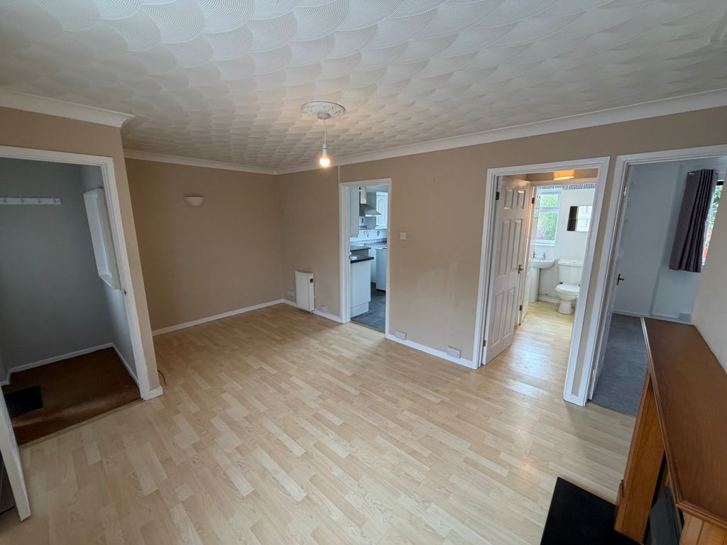Property photo 3 of 8 Image