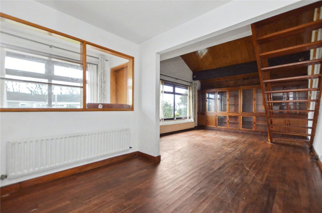 Property photo 3 of 16 Picture No. 09