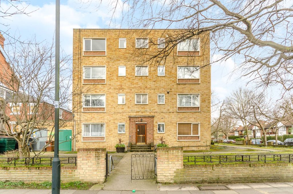Property photo 1 of 7