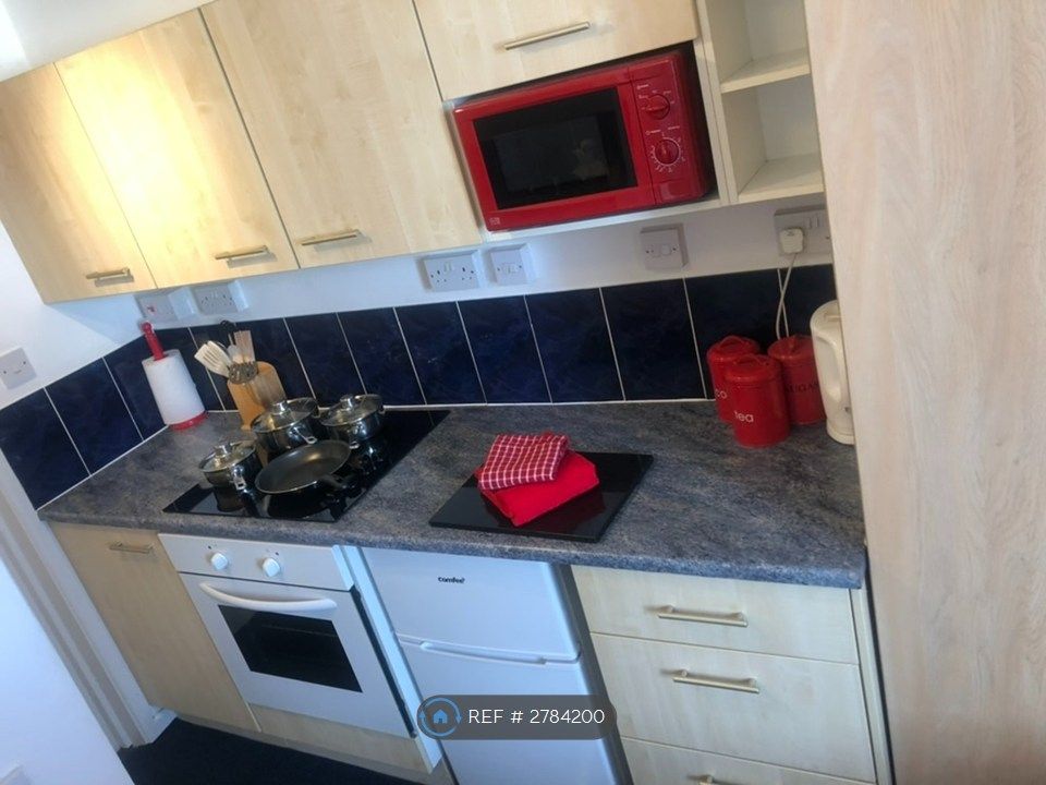 Property photo 3 of 5