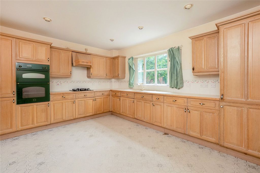 Property photo 2 of 14 Picture No. 06